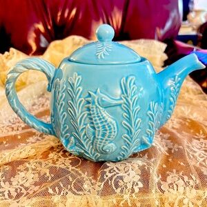 RARE Turquoise Tea pot with Seahorse Starfish Sea life Ocean Scene